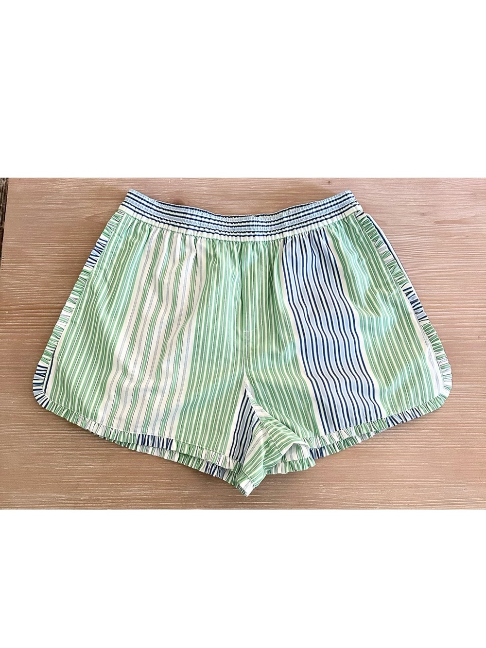 NWT Free Assembly Ruffle Trim Cotton Poplin Shorts - Green Blue Stripe - Small